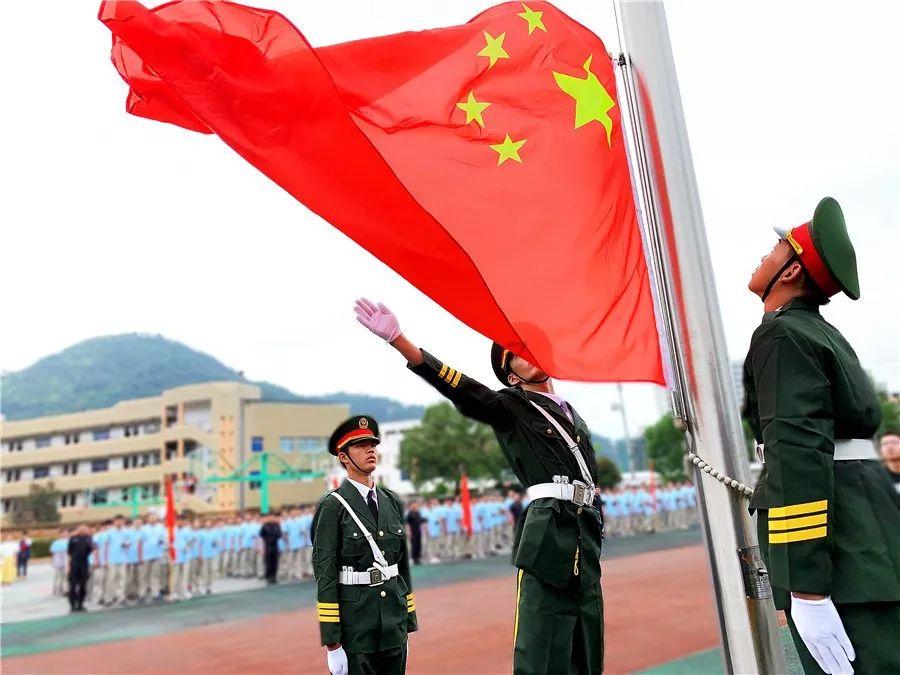 嫁出去的女儿给父亲买烧纸可以拿回夫家吗？